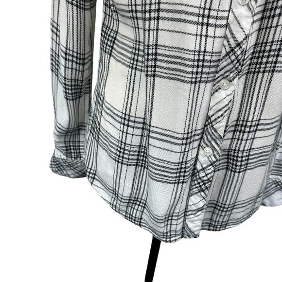 Rails Classic Hunter Black and White Plaid Button Down Soft Shirt, XS - Picture 6 of 11